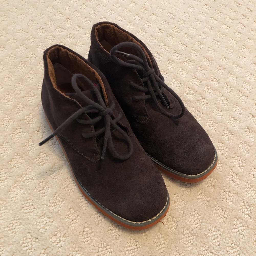 Boys Florsheim dark brown chukka boots Size 13M